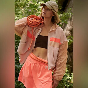 Free People Summer Breeze
Sweat Windbreaker Hoodie
Jacket New S, M,L,
